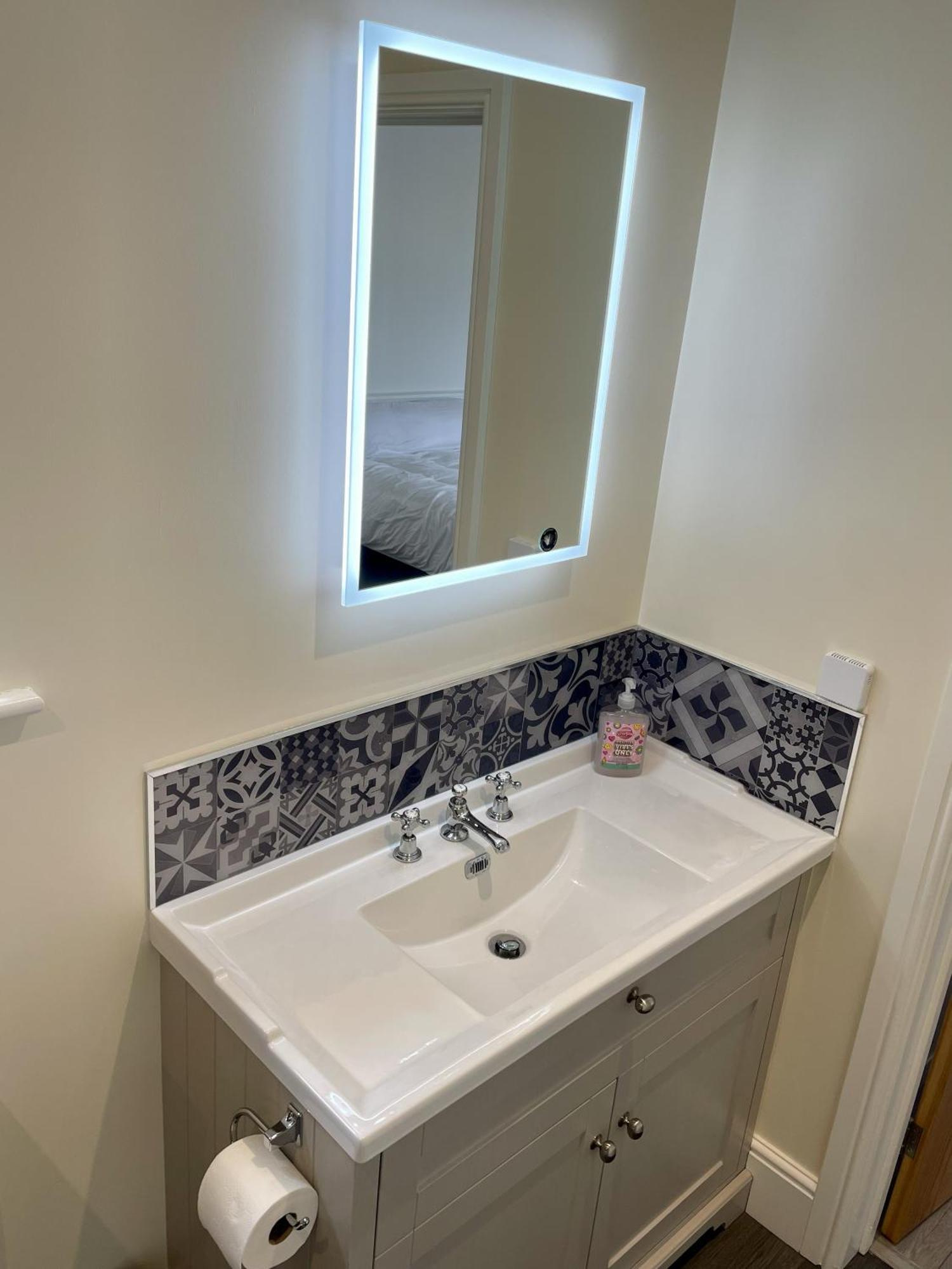 Apartment Large New And Hot Tub - Private Hideaway In The Brecon Beacons Bwlch