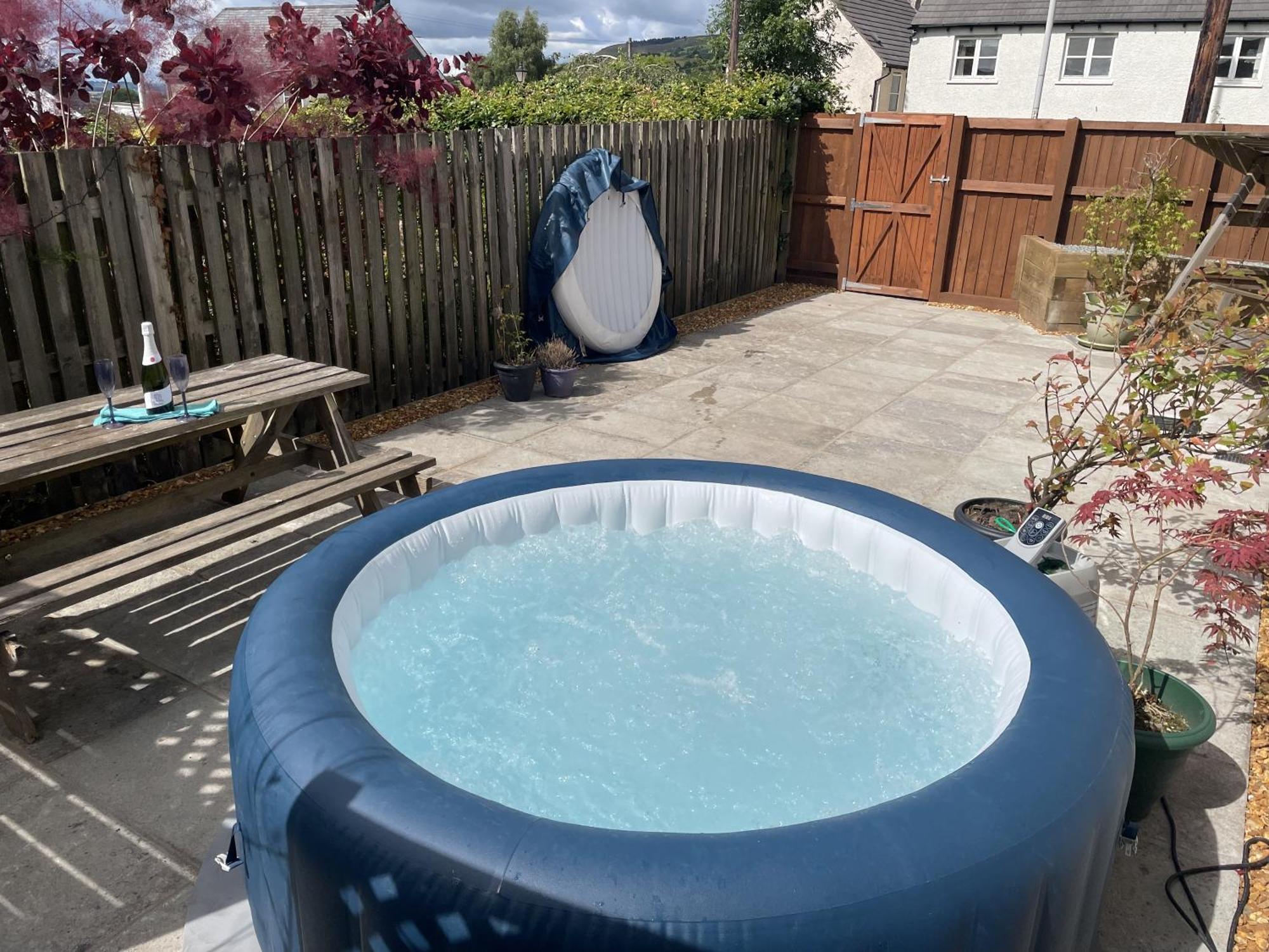 Large New And Hot Tub - Private Hideaway In The Brecon Beacons * Bwlch